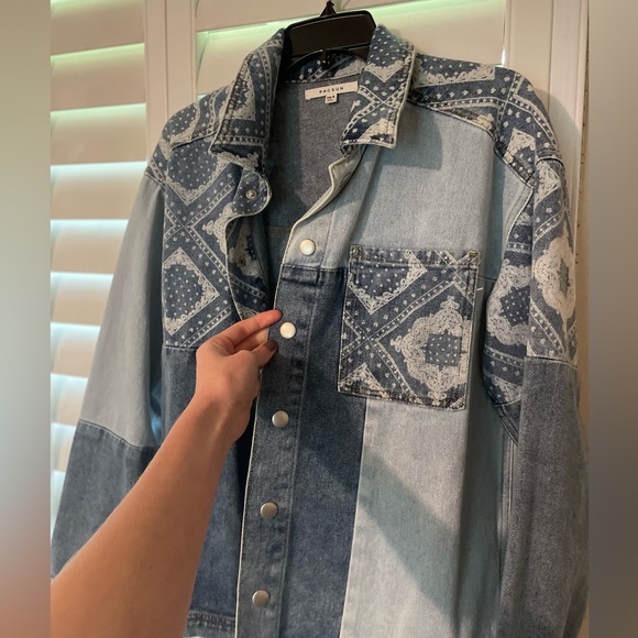 Pacsun rare western denim jacket. Patched denim so so cute!! - Picture 3 of 6
